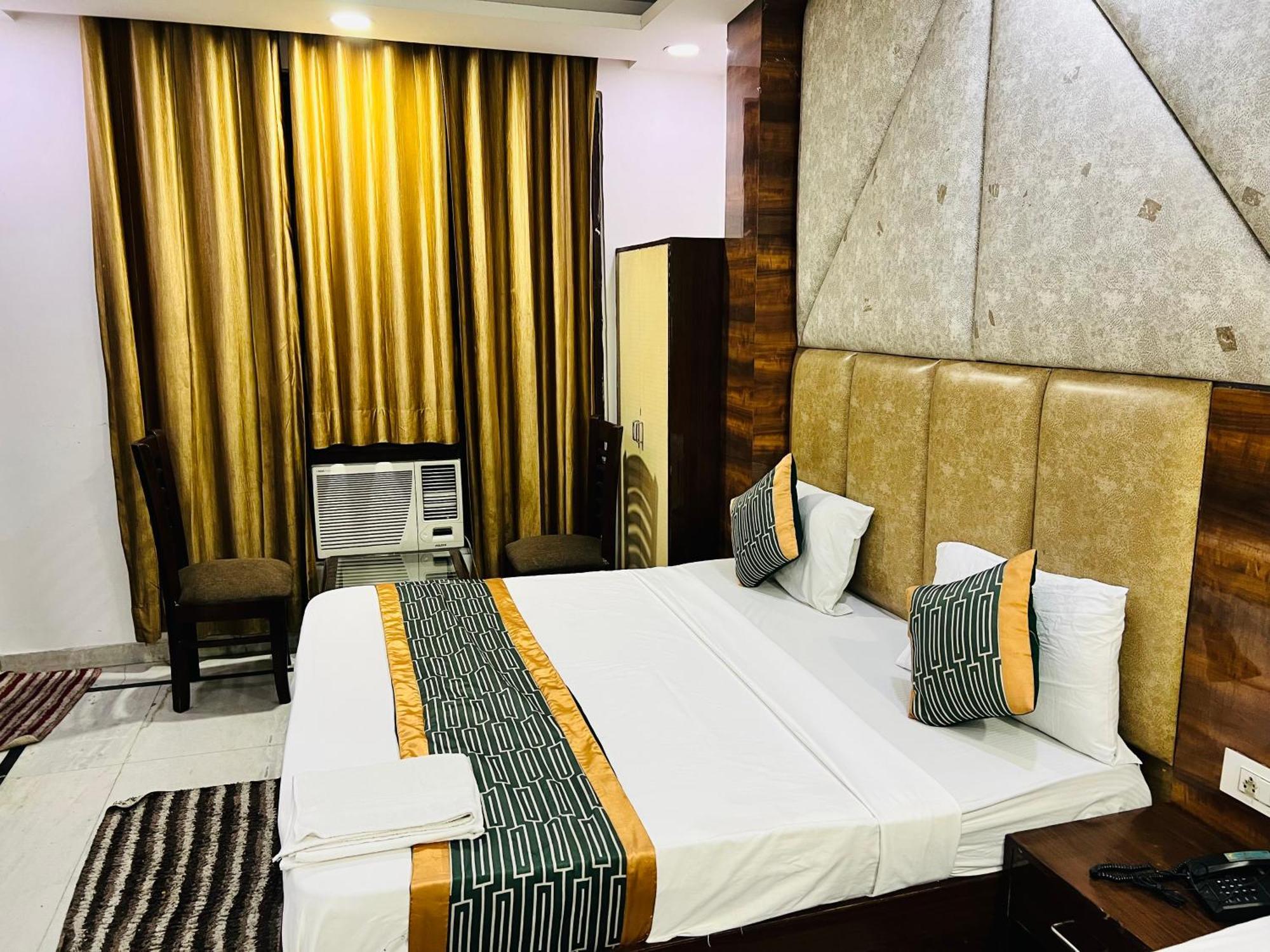 Bed & Breakfast Krone Near Igi Airport Delhi *