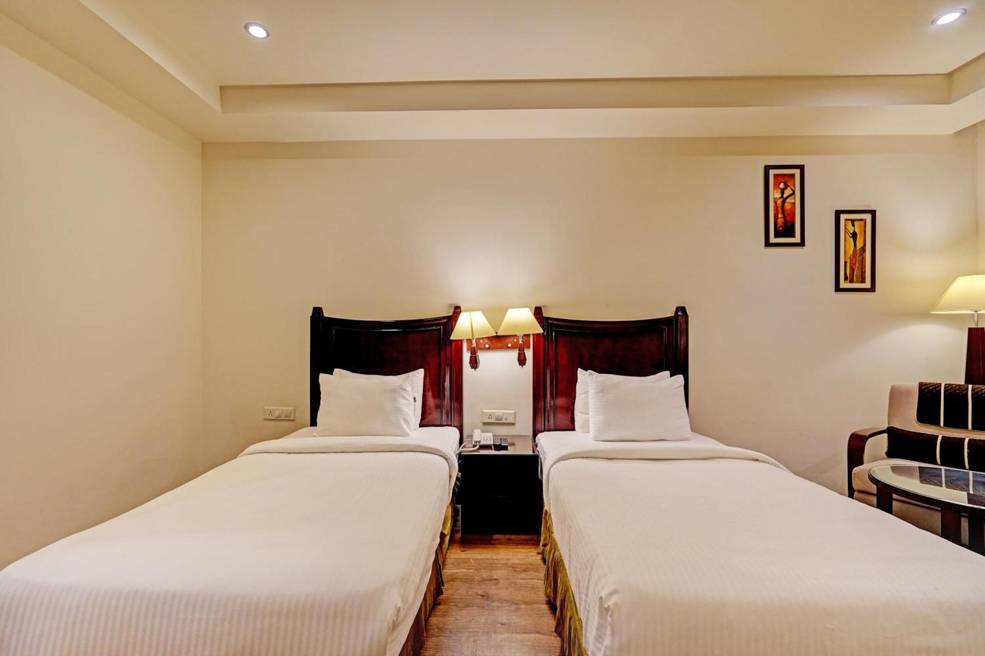 Bed & Breakfast Krone Near Igi Airport Delhi *